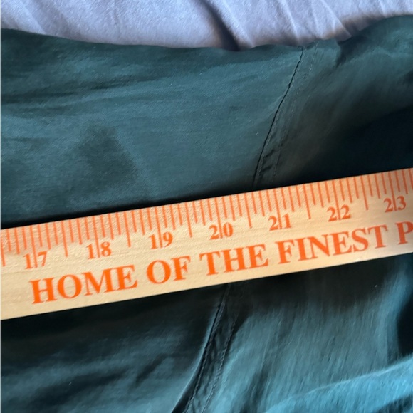 Stock Options 100% Silk Green Longsleeve Size Medium NWOT Comfy Button Up Blouse - Picture 10 of 16